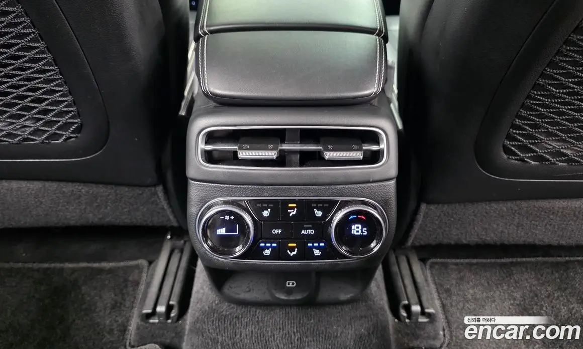 Genesis GV70 2022 0.1 автомат (гидро), фото 25