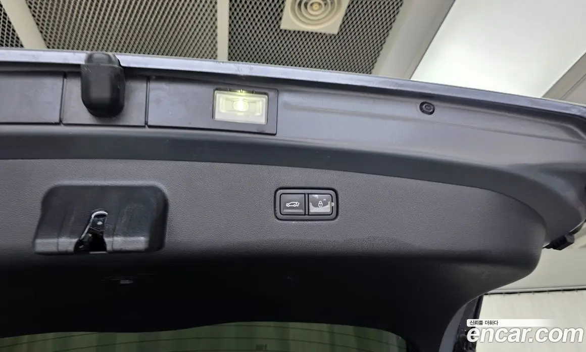 Genesis GV70 2022 0.1 автомат (гидро), фото 32