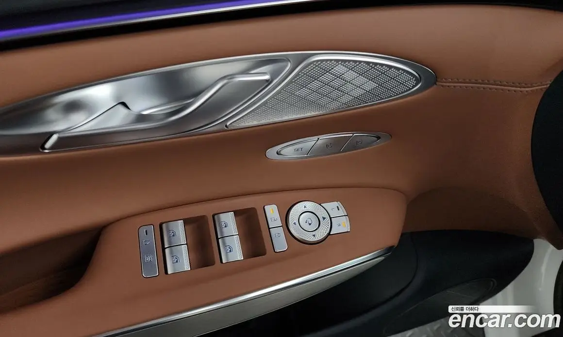 Genesis GV70 2025 2.5 автомат (гидро), фото 27