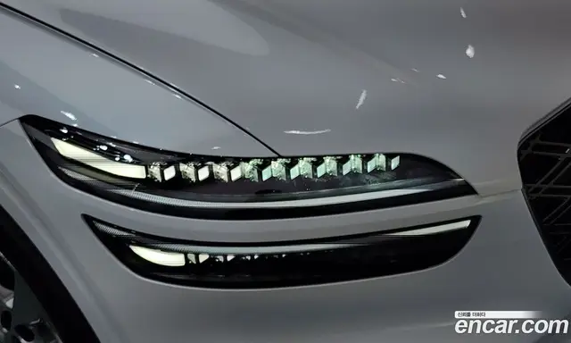Genesis GV70 2025 2.5 автомат (гидро), миниатюра 8