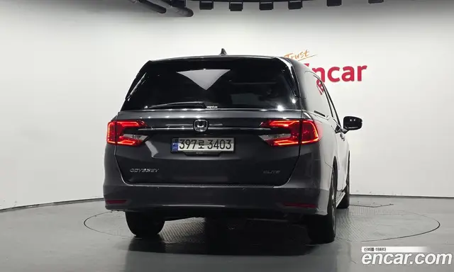 Honda Odyssey 2023 3.5 автомат (гидро), миниатюра 3