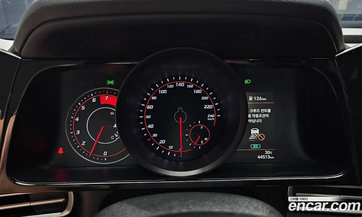 Hyundai Avante 2021 1.6 автомат (гидро), фото 11