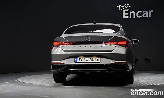 Hyundai Avante 2021 1.6 автомат (гидро), миниатюра 4