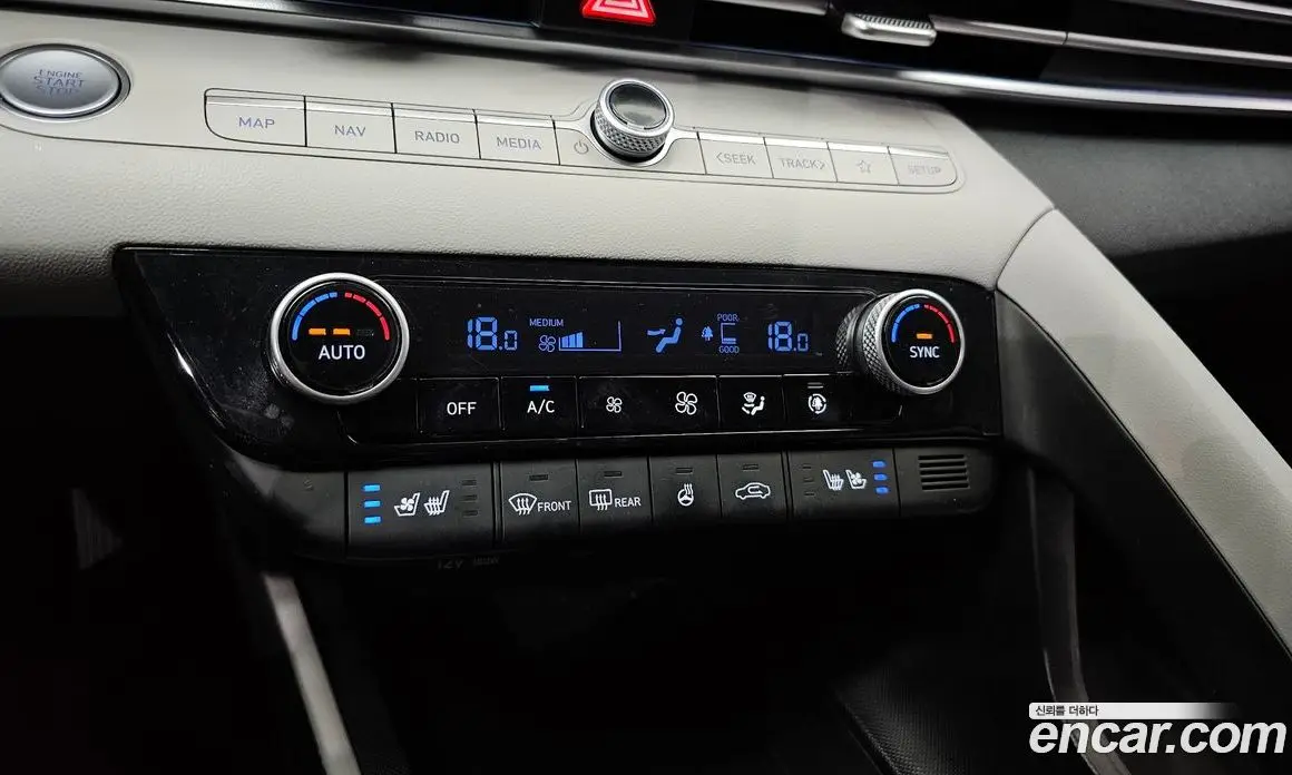 Hyundai Avante 2022 1.6 автомат (гидро), фото 29