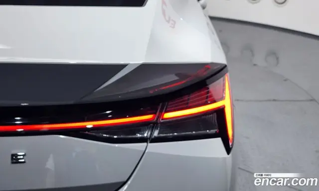 Hyundai Avante 2023 1.6 автомат (гидро), миниатюра 9