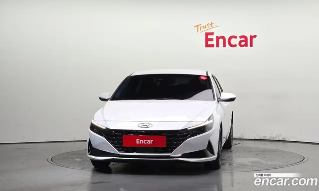 Hyundai Avante 2023 1.6 автомат (гидро), миниатюра 3
