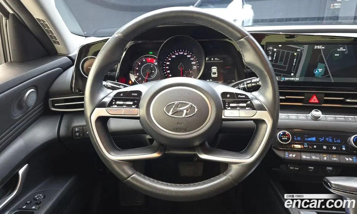 Hyundai Avante 2023 1.6 автомат (гидро), фото 21