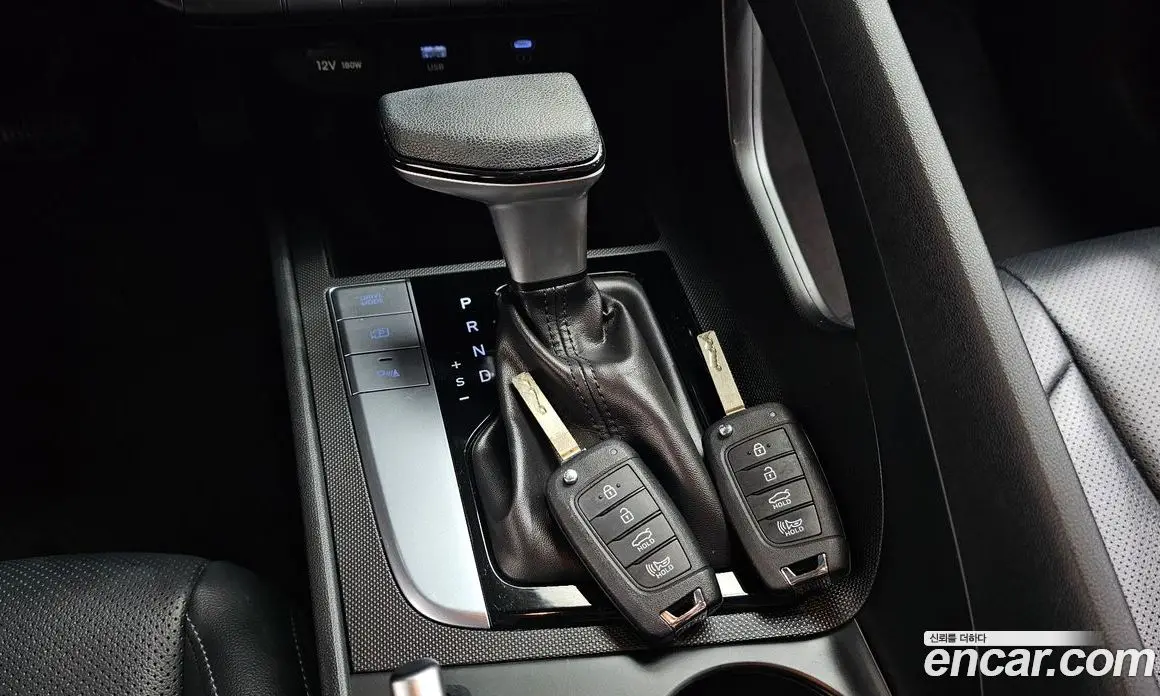 Hyundai Avante 2024 1.6 автомат (гидро), фото 12