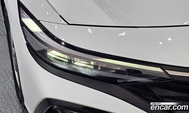 Hyundai Avante 2024 1.6 автомат (гидро), миниатюра 8