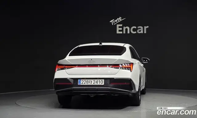 Hyundai Avante 2025 1.6 автомат (гидро), миниатюра 4