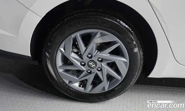 Hyundai Avante 2025 1.6 автомат (гидро), миниатюра 5