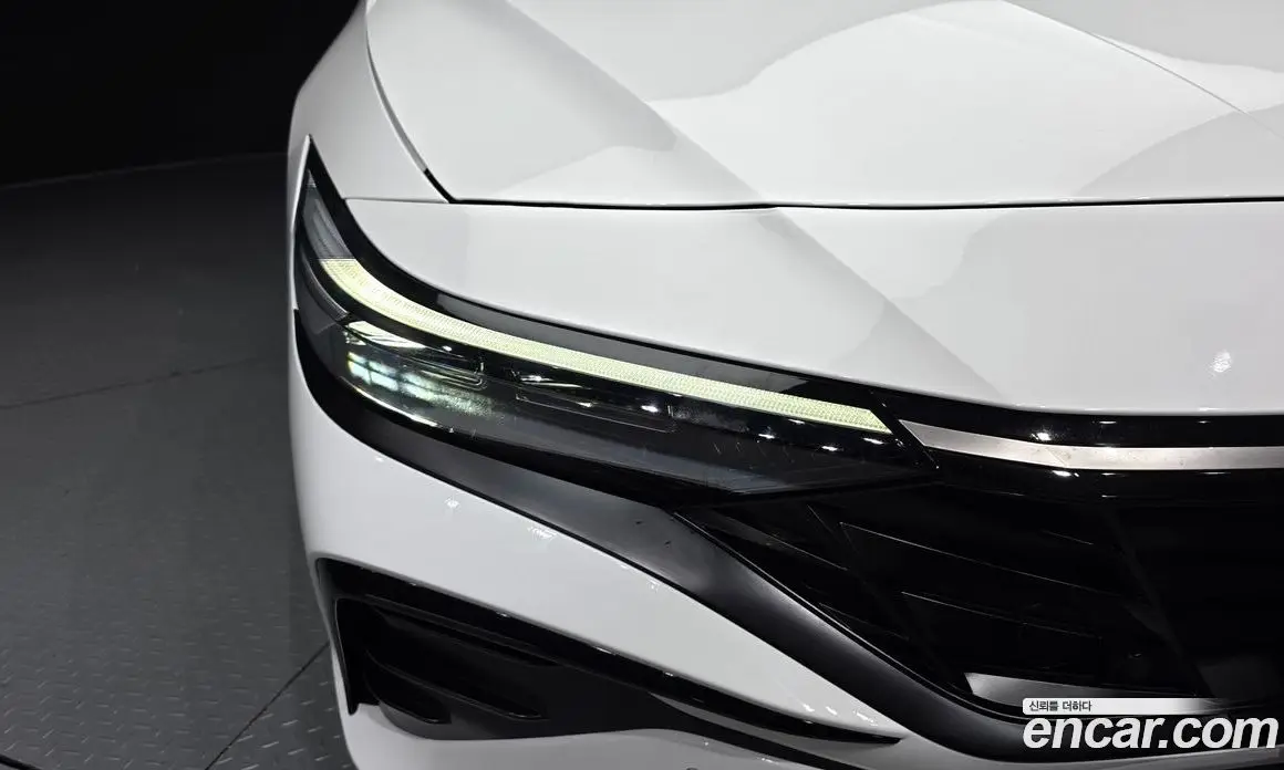 Hyundai Avante 2025 1.6 автомат (гидро), фото 8