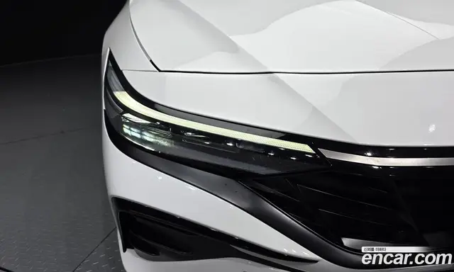 Hyundai Avante 2025 1.6 автомат (гидро), миниатюра 8