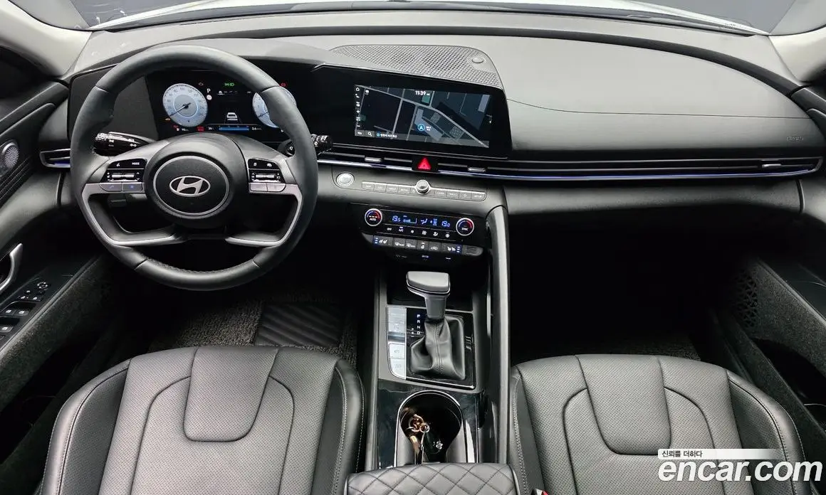 Hyundai Avante 2025 1.6 автомат (гидро), фото 10