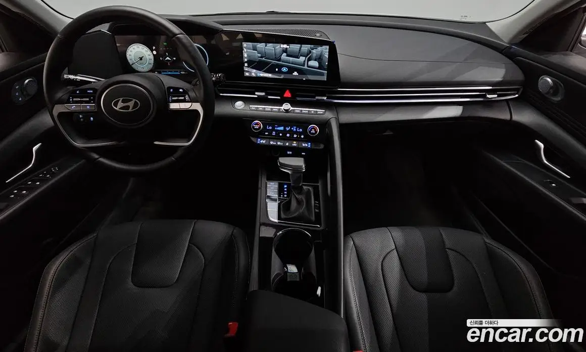 Hyundai Avante 2026 1.6 автомат (гидро), фото 9