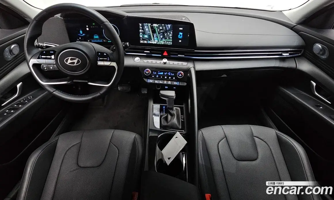 Hyundai Avante 2026 1.6 автомат (гидро), фото 9