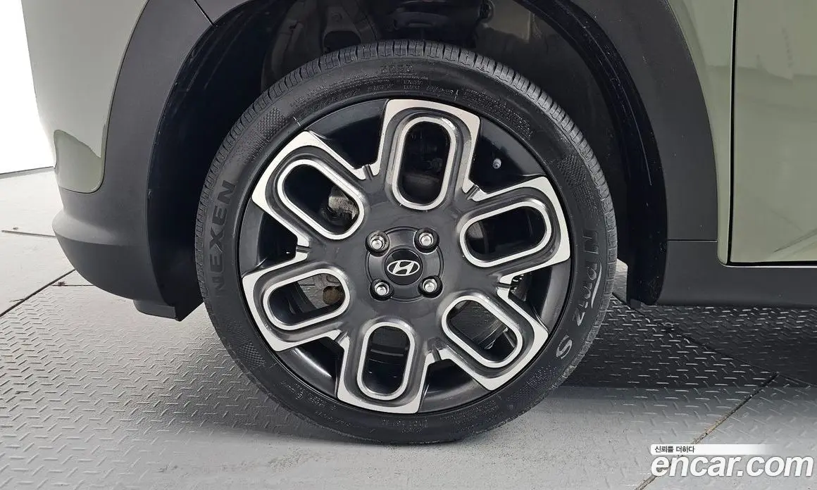 Hyundai Casper 2022 1.0 автомат (гидро), фото 5