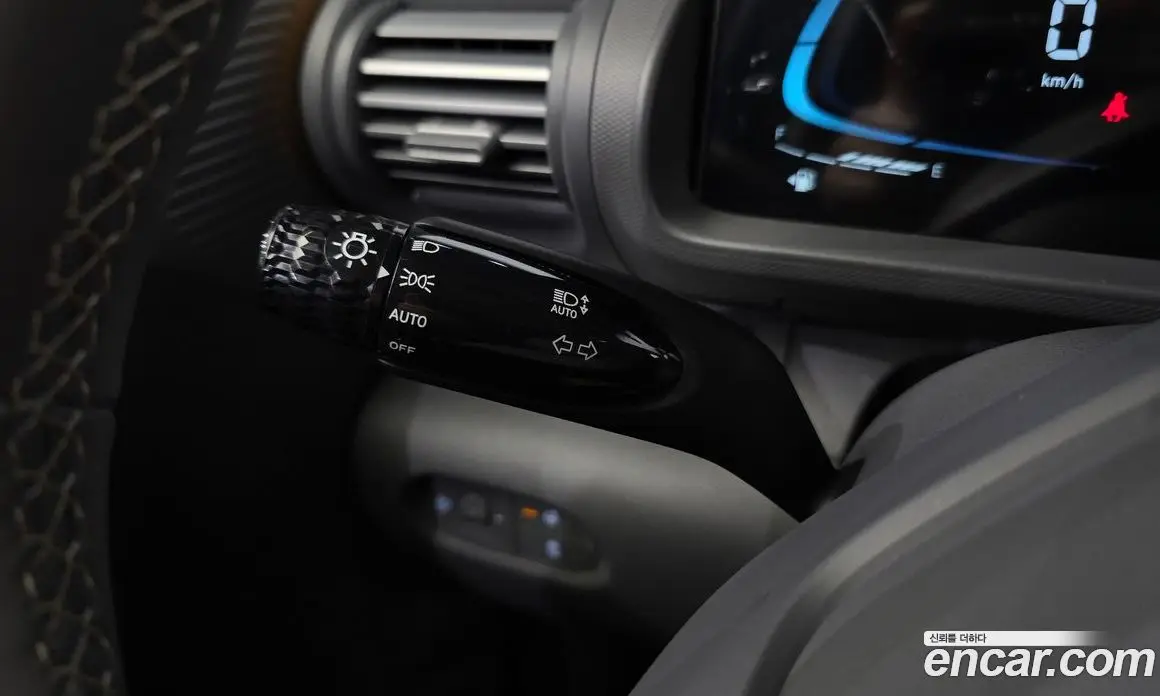 Hyundai Casper 2024 1.0 автомат (гидро), фото 16