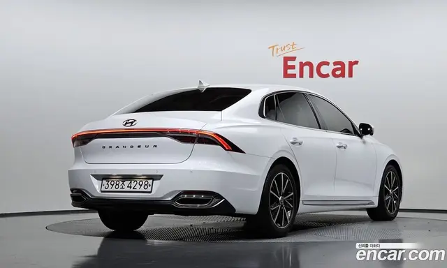 Hyundai Grandeur 2020 2.5 автомат (гидро), миниатюра 2