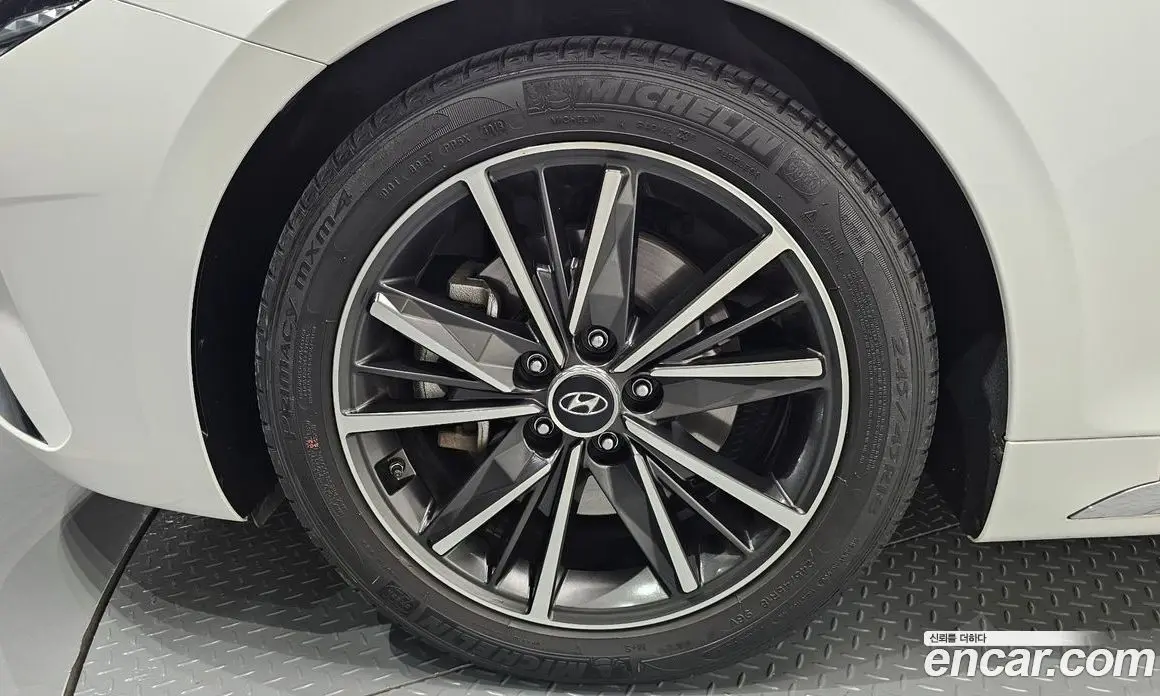 Hyundai Grandeur 2020 2.5 автомат (гидро), фото 5