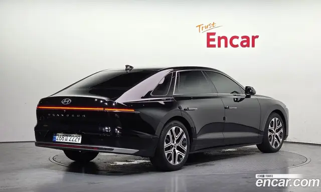 Hyundai Grandeur 2023 2.5 автомат (гидро), миниатюра 2