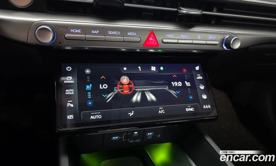Hyundai Grandeur 2023 2.5 автомат (гидро), фото 33