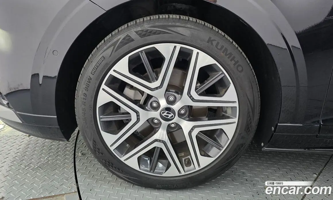 Hyundai Grandeur 2023 2.5 автомат (гидро), фото 5