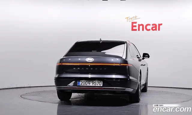 Hyundai Grandeur 2025 1.6 автомат (гидро), миниатюра 4