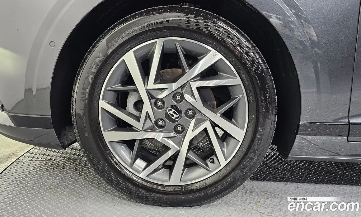 Hyundai Grandeur 2025 1.6 автомат (гидро), фото 5