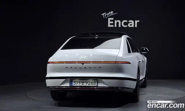 Hyundai Grandeur 2025 1.6 автомат (гидро), миниатюра 3