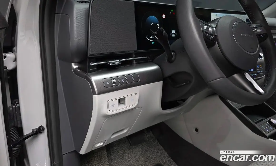 Hyundai Kona 2025 1.6 автомат (гидро), фото 18