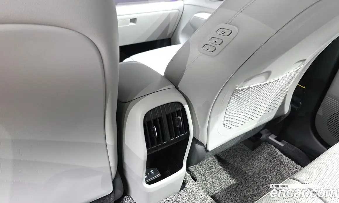 Hyundai Kona 2025 1.6 автомат (гидро), фото 30