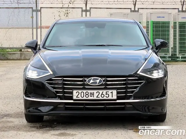 Hyundai Sonata 2022 2.0 автомат (гидро), миниатюра 1