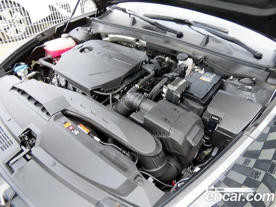Hyundai Sonata 2022 2.0 автомат (гидро), фото 19