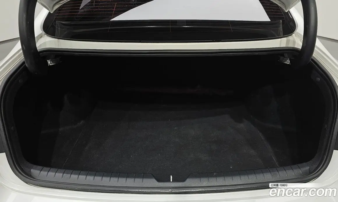 Hyundai Sonata 2022 2.0 автомат (гидро), фото 25