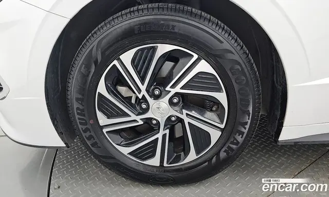 Hyundai Sonata 2022 2.0 автомат (гидро), миниатюра 4