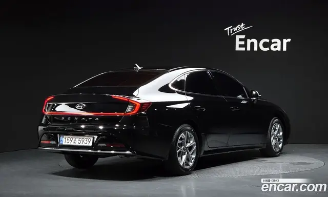 Hyundai Sonata 2022 2.0 автомат (гидро), миниатюра 2