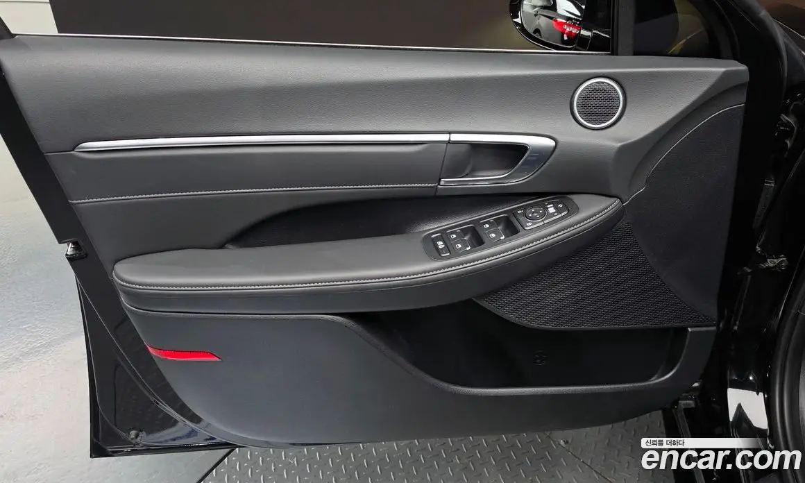 Hyundai Sonata 2022 2.0 автомат (гидро), фото 14