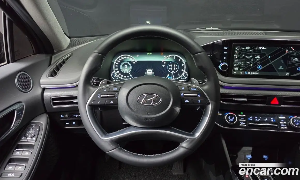 Hyundai Sonata 2022 2.0 автомат (гидро), фото 18