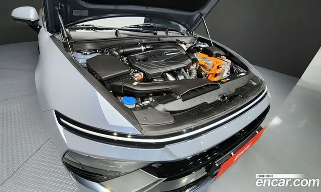 Hyundai Sonata 2024 2.0 автомат (гидро), миниатюра 6