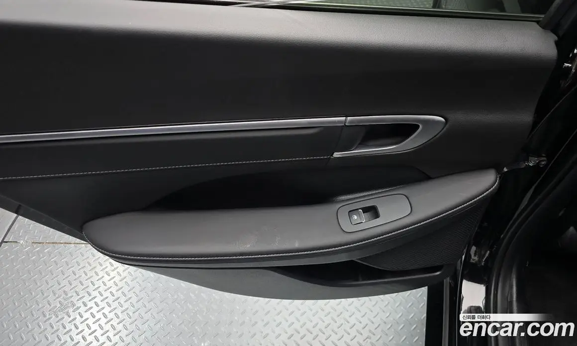 Hyundai Sonata 2024 2.0 автомат (гидро), фото 15