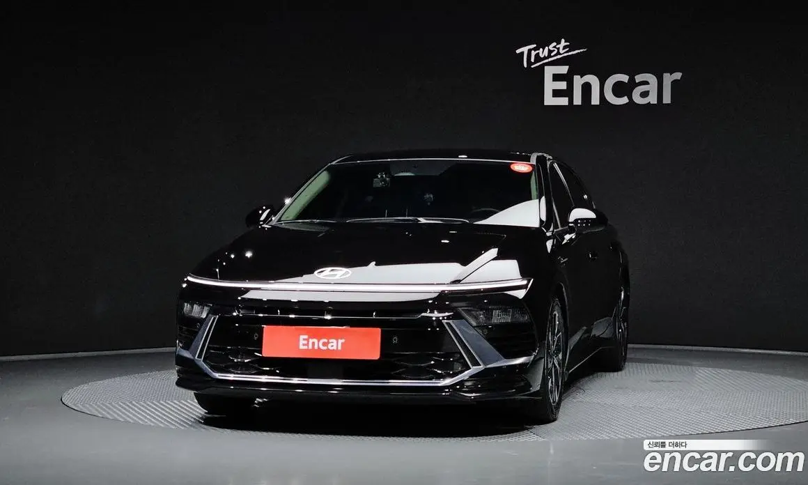 Hyundai Sonata 2024 2.0 автомат (гидро), фото 3