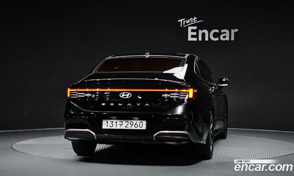 Hyundai Sonata 2024 2.0 автомат (гидро), фото 4
