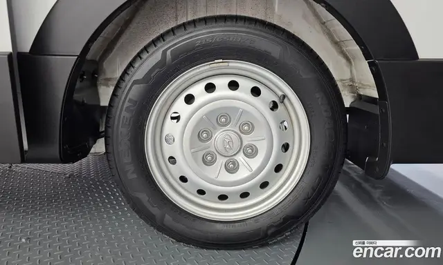 Hyundai ST1 2024 0.1 автомат (гидро), миниатюра 7