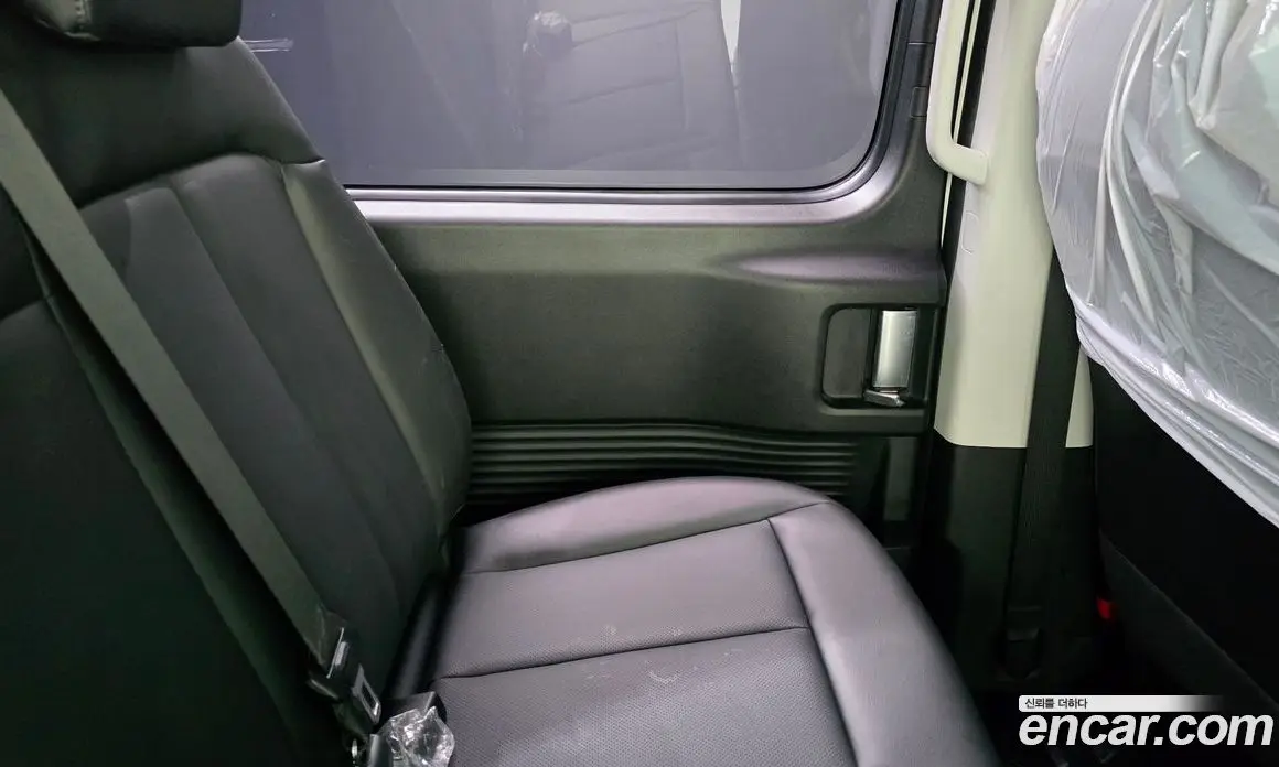 Hyundai Staria 2022 2.2 автомат (гидро), фото 15