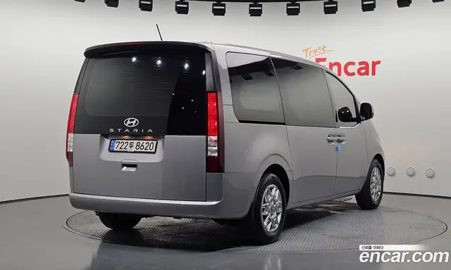 Hyundai Staria 2024 2.2 автомат (гидро), миниатюра 2