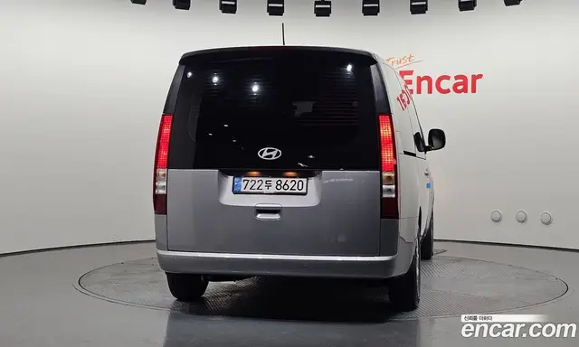 Hyundai Staria 2024 2.2 автомат (гидро), миниатюра 4