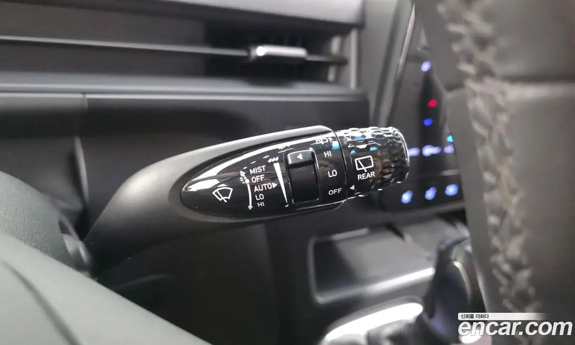 Hyundai Staria 2025 2.2 автомат (гидро), фото 28