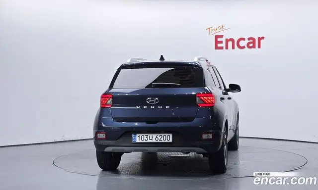 Hyundai Venue 2020 1.6 автомат (гидро), миниатюра 4