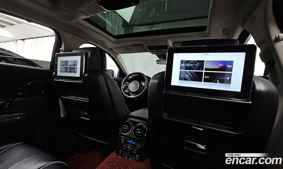 Jaguar XJ 2018 3.0 автомат (гидро), фото 24